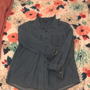Express chambray top